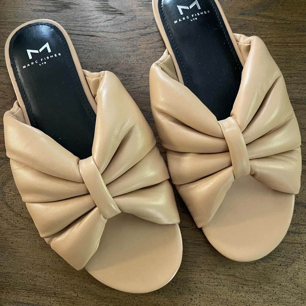 Marc fisher tan Olita Sandals, new without tags